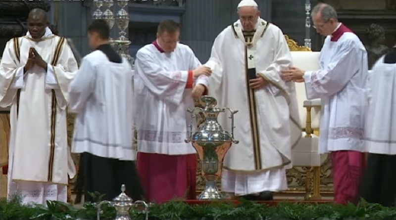 Francisco pide sacerdotes cercanos a la gente