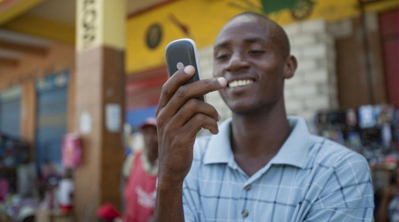 Teléfonos móviles cambian el panorama para los pobres del mundo