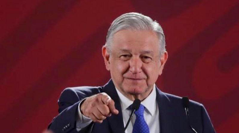 México está siendo guiado por un ciego (López Obrador)