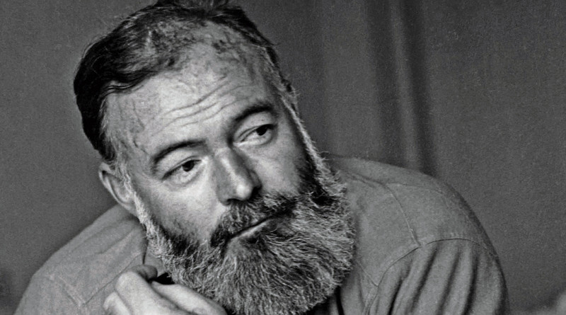 Aunque de carácter impetuoso y violento, Ernest Hemingway tenía una gran virtud: sabía escuchar y ser dócil con las personas eruditas