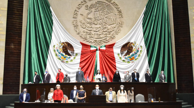 Grupos Parlamentarios festejan acuerdo para elegir a 4 consejeros del INE.